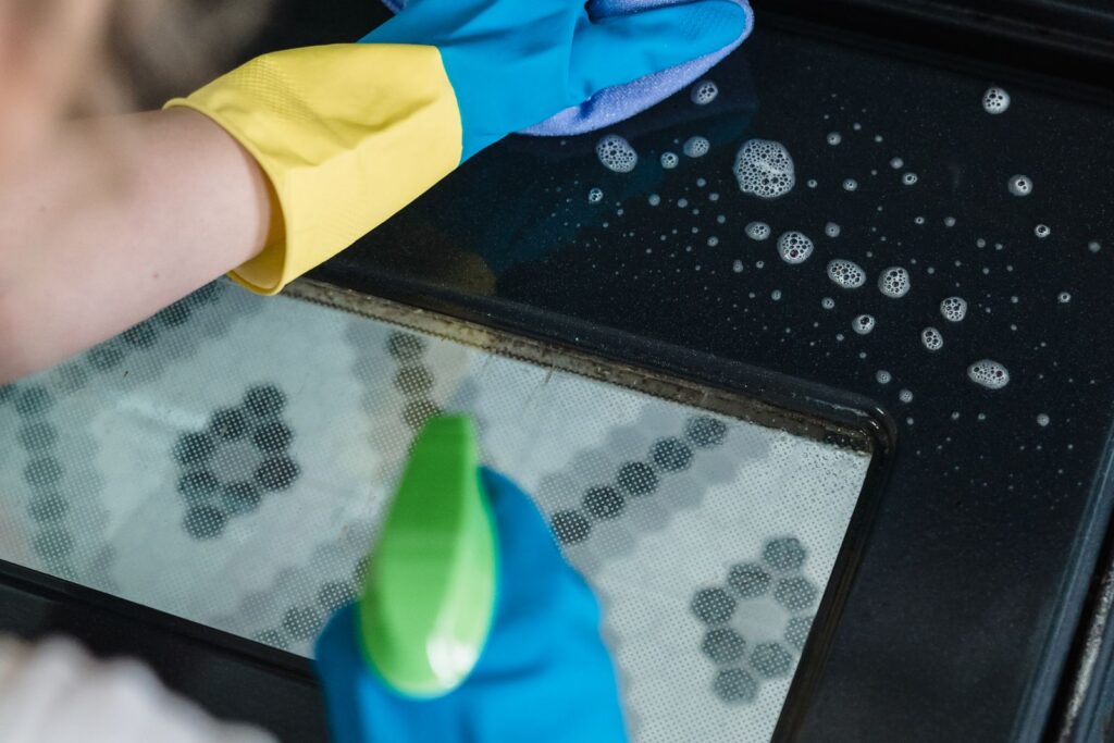 Oven deep cleaning